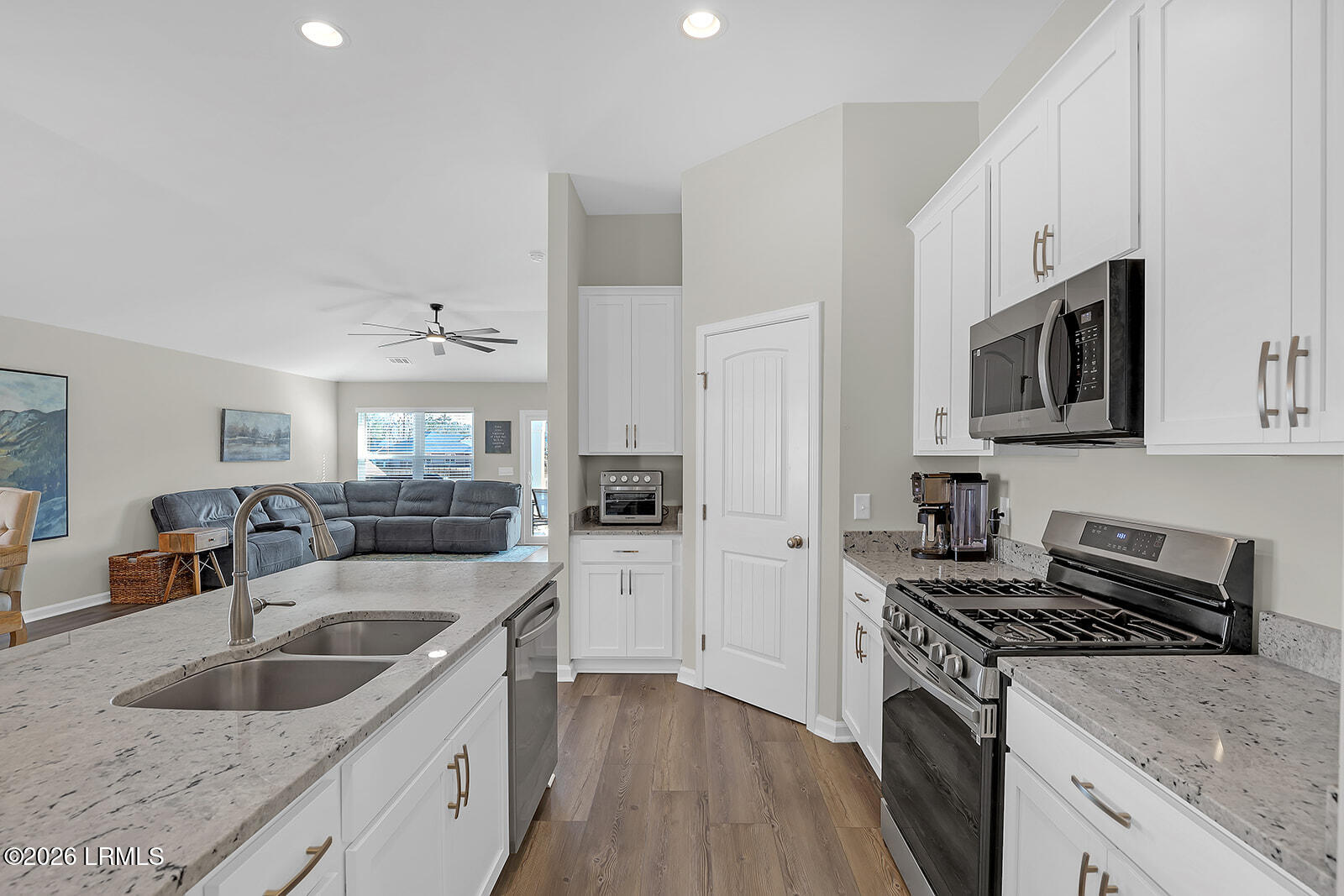 252 Founders Walk Bluffton, SC 29910 - Photo 11 of 36 12 - FoundersWalk252