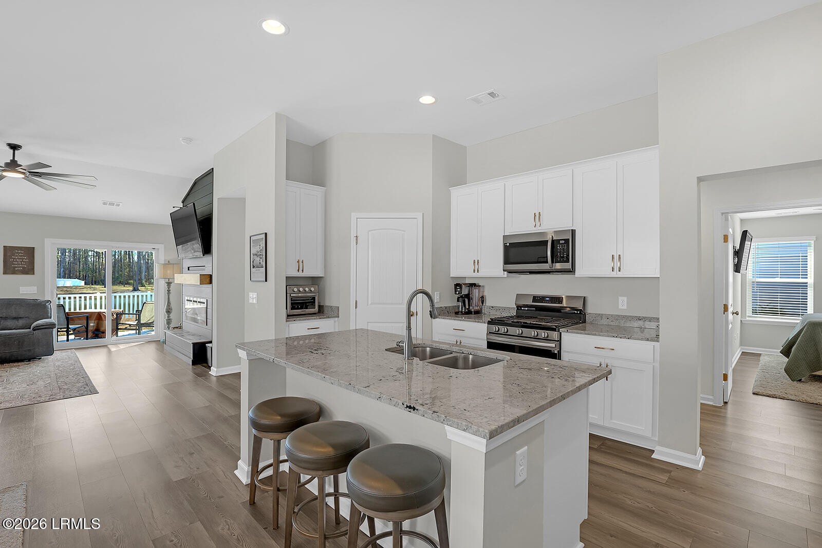 252 Founders Walk Bluffton, SC 29910 - Photo 10 of 36 11 - FoundersWalk252