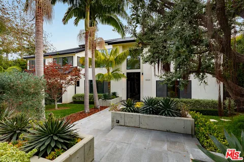 $9,999,000 | 13524 D Este Drive, Pacific Palisades, CA 90272