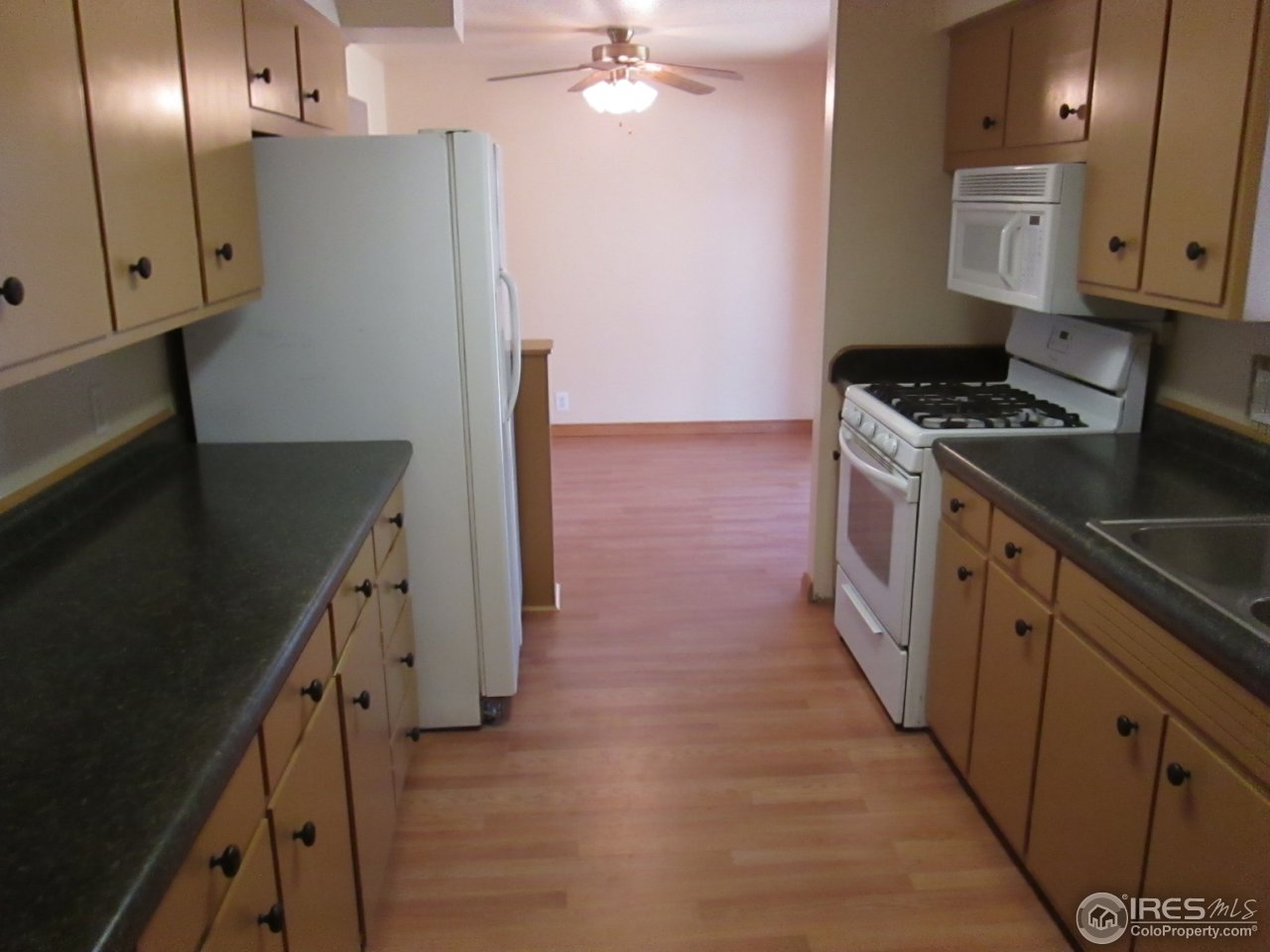 kitchen from mud rm