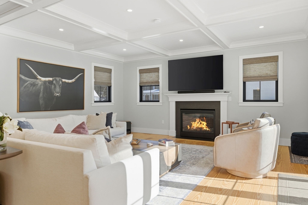 6 Litchfields Way Walpole, MA 02081 - Photo 12 of 42