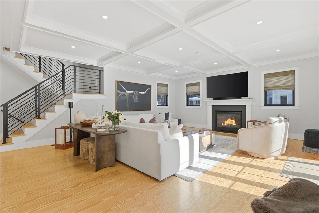 6 Litchfields Way Walpole, MA 02081 - Photo 14 of 42