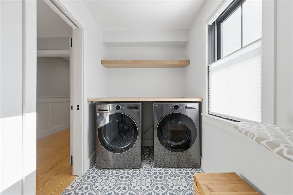 6 Litchfields Way Walpole, MA 02081 - Photo 26 of 42