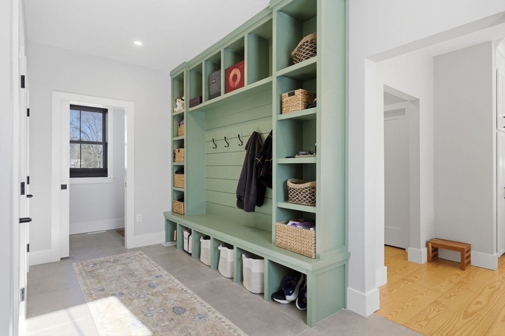 6 Litchfields Way Walpole, MA 02081 - Photo 35 of 42