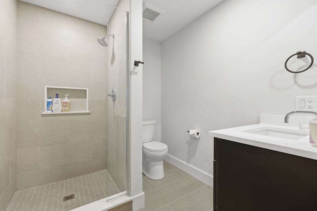 6 Litchfields Way Walpole, MA 02081 - Photo 40 of 42