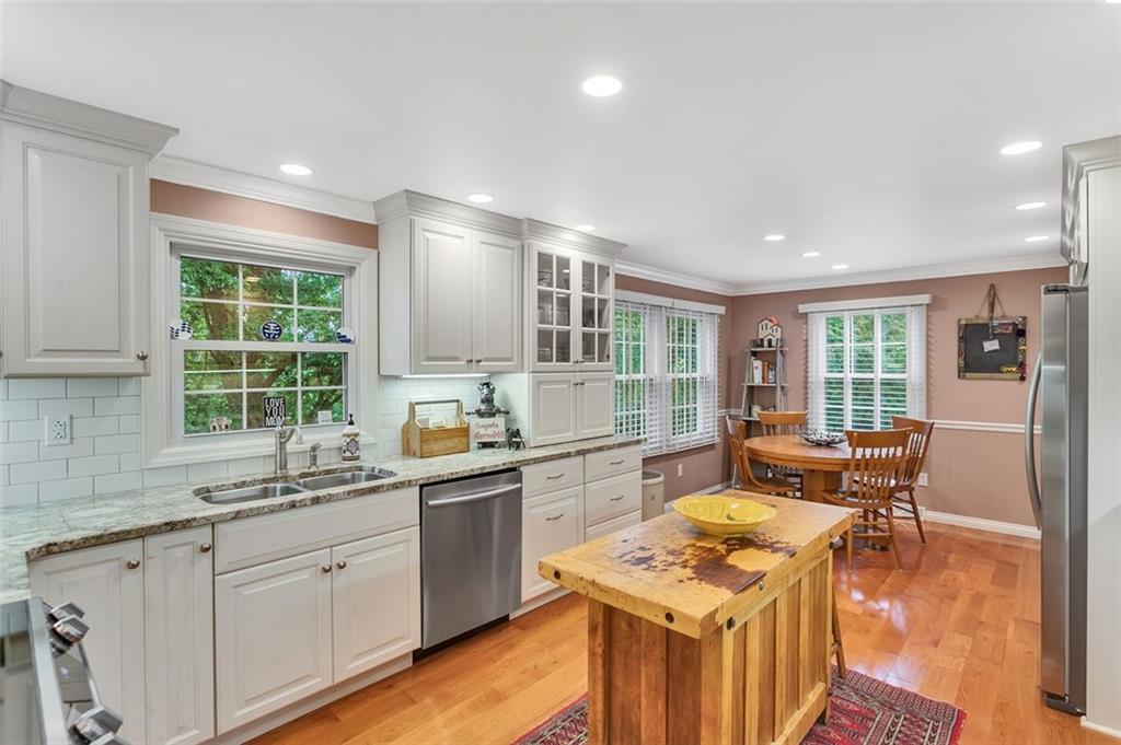 665 Trotwood Ridge Road Pittsburgh, PA 15241 - Photo 8 of 28 Gallery Image 8