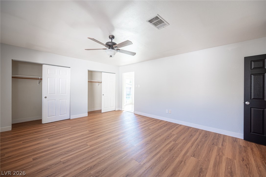 333 Huntly Road Las Vegas, NV 89145 - Photo 3 of 38