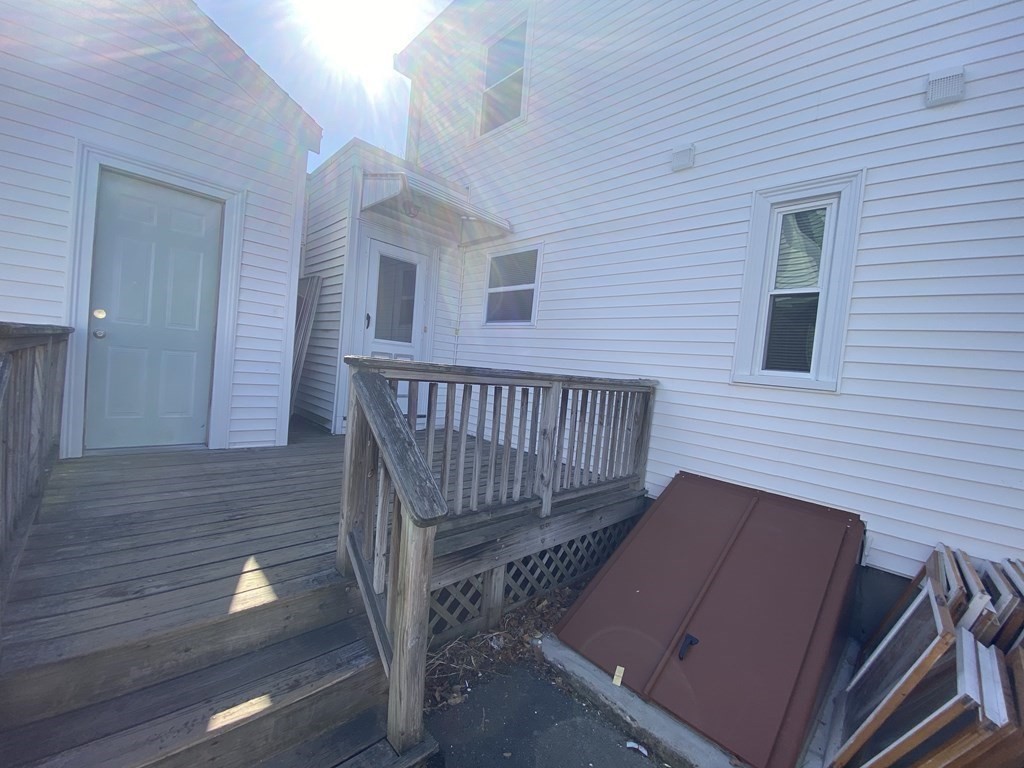 137 Main Street Waltham, MA 02453 - Photo 35 of 38