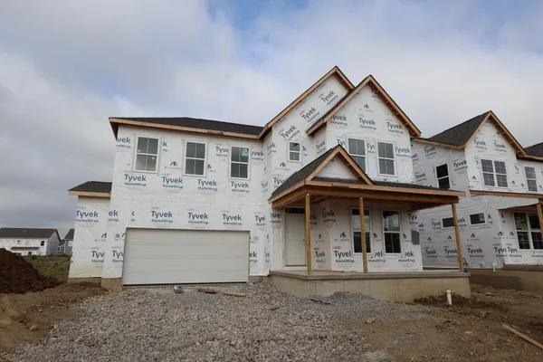 $630,650 | 1030 Saddle Tank Dr Plain, Plain City, OH 43064