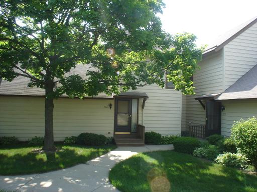 752 Chandler Road, Unit 156 Gurnee, IL 60031 - Photo 1 of 1