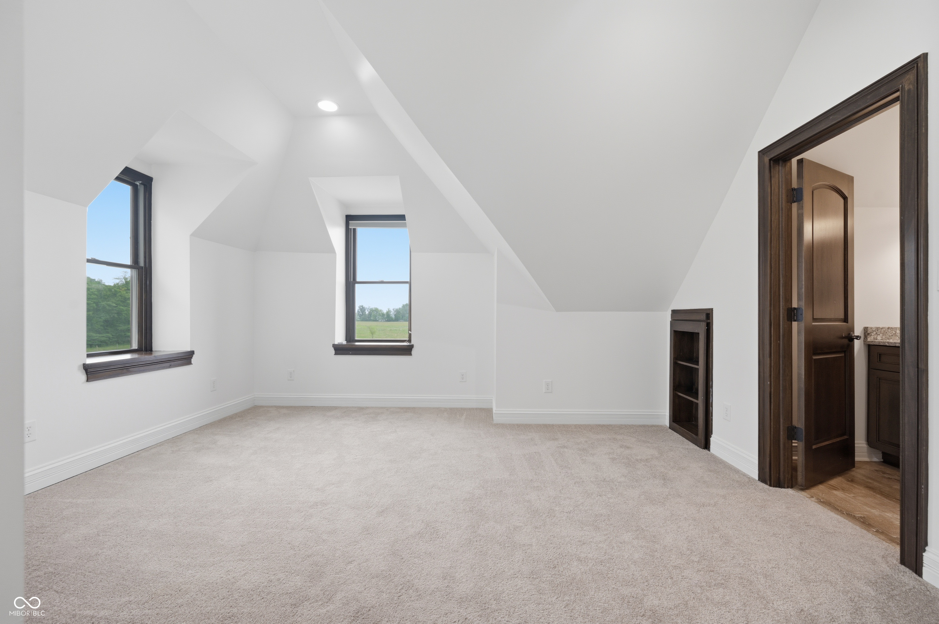 910 South 800 E Road Zionsville, IN 46075 - Photo 35 of 109