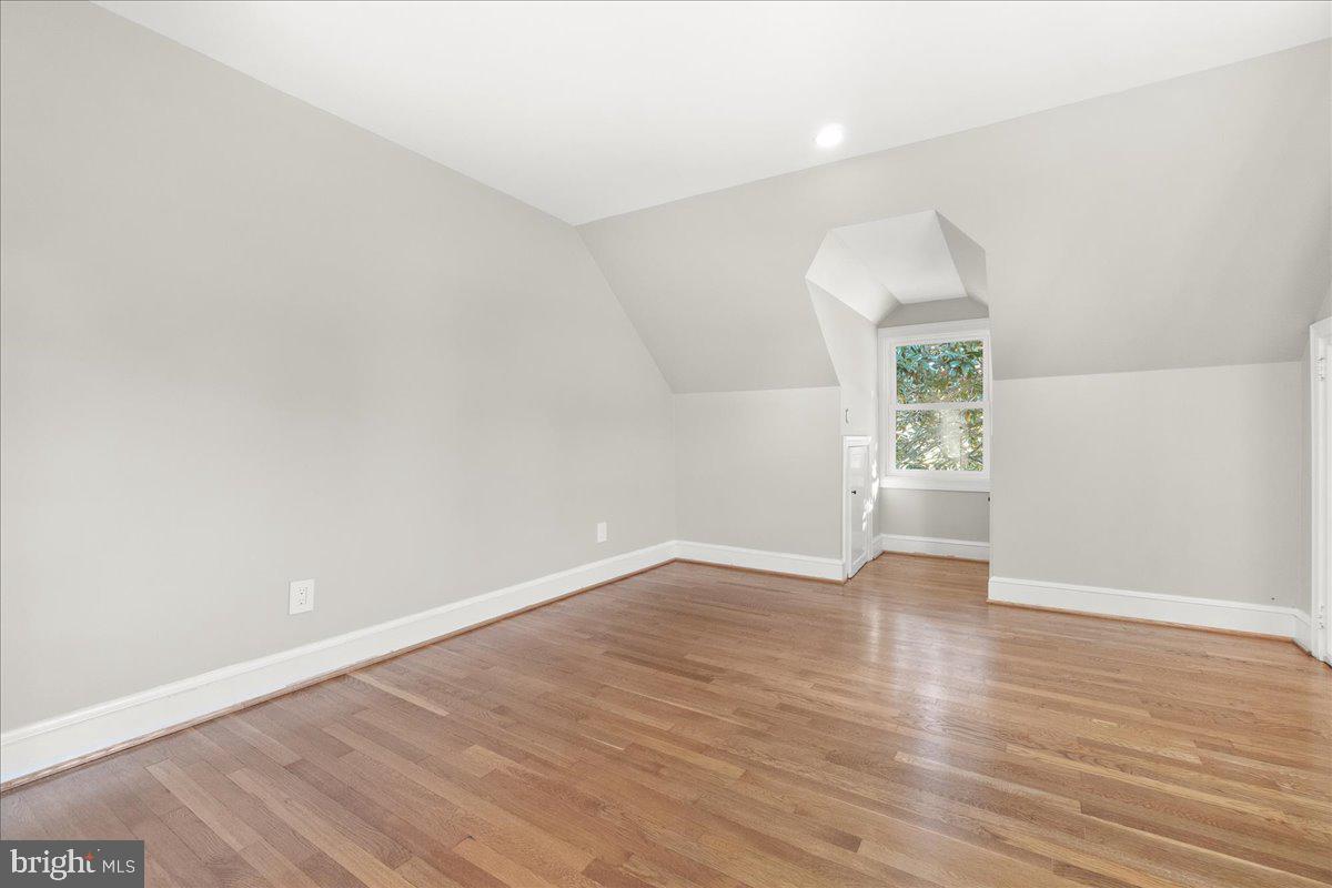 26618 Ridge Road Damascus, MD 20872 - Photo 34 of 65 Bedroom #4