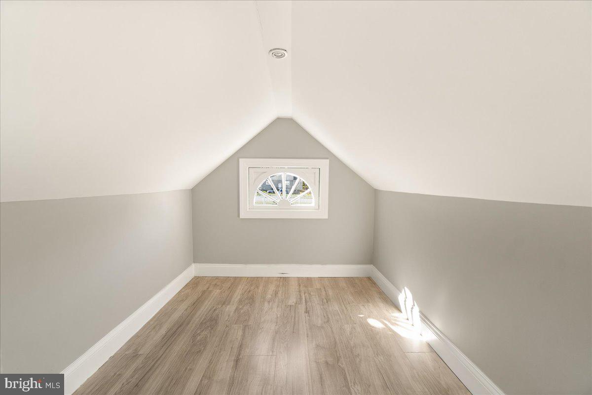 26618 Ridge Road Damascus, MD 20872 - Photo 36 of 65 Walk in closet in bedroom #4