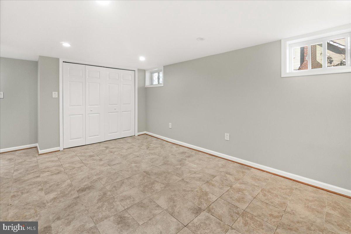 26618 Ridge Road Damascus, MD 20872 - Photo 39 of 65 Basement Rec Room or Living Room