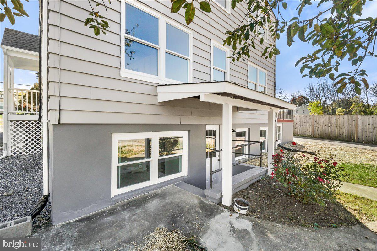 26618 Ridge Road Damascus, MD 20872 - Photo 51 of 65 Entry Door to Basement