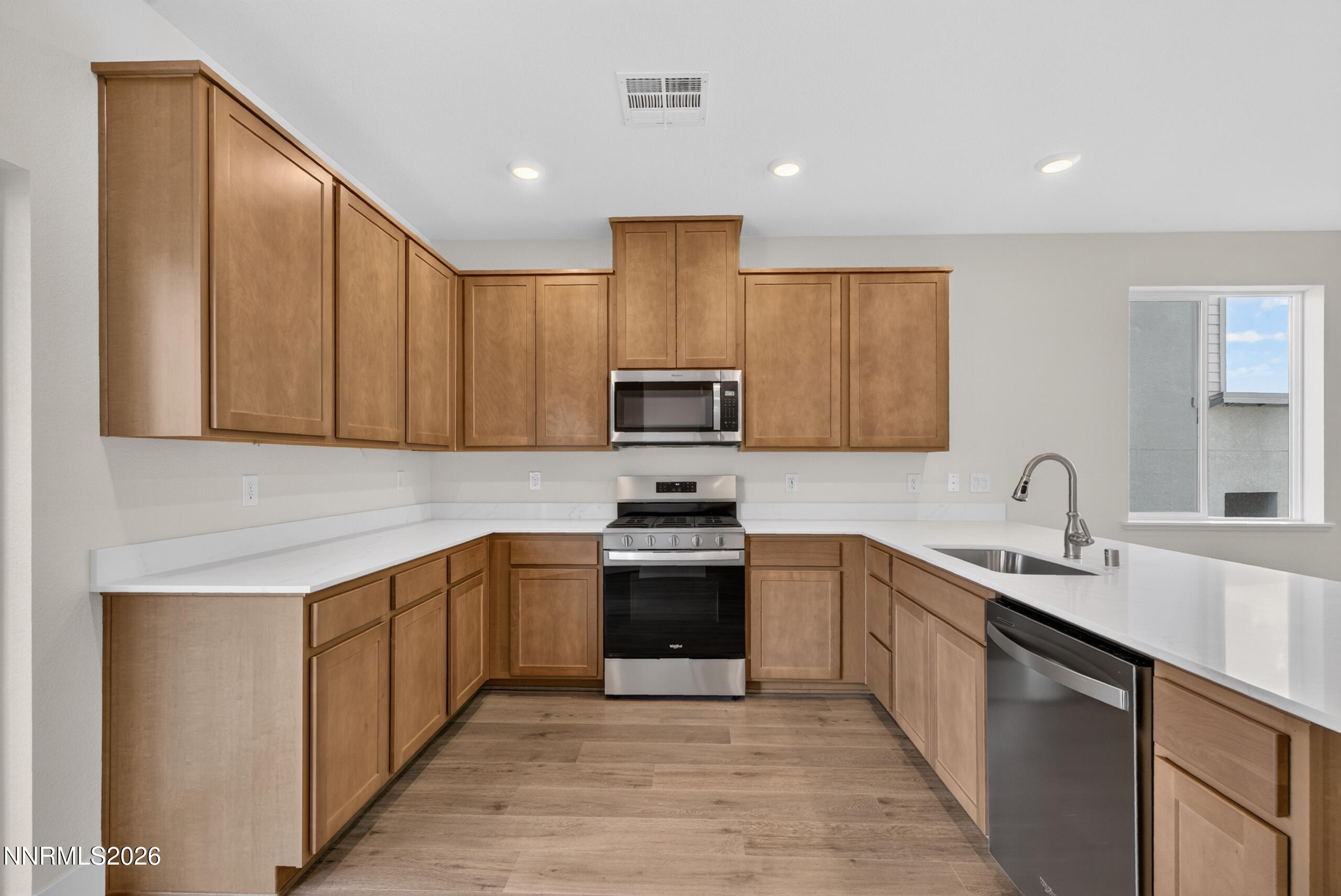 3612 George Sullivan Parkway, Unit LOT 2 Reno, NV 89512 - Photo 9 of 25 DSC04456