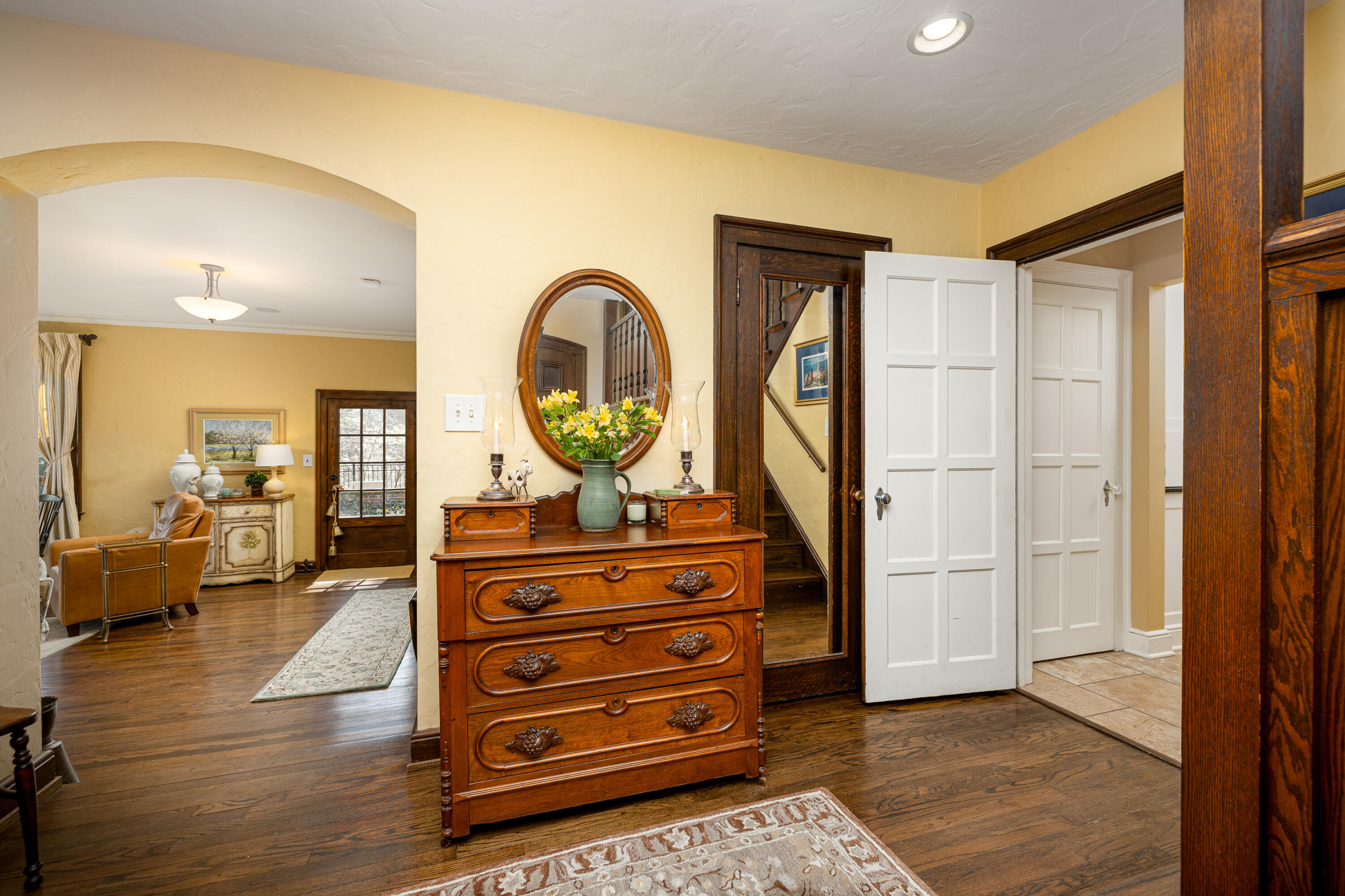 2204 Lafayette Road Ann Arbor, MI 48104 - Photo 14 of 76 2204 Lafayette Rd Spring (37 of 86)