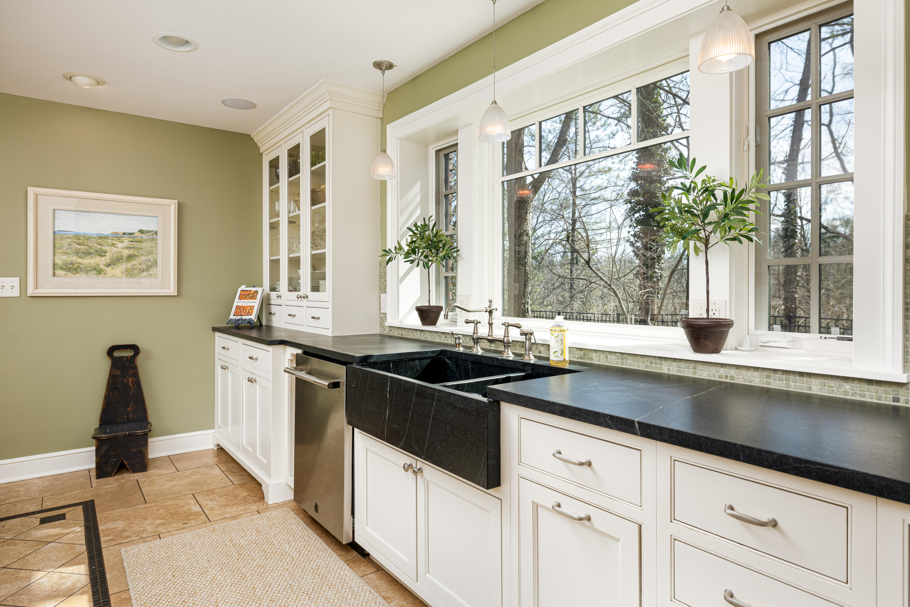 2204 Lafayette Road Ann Arbor, MI 48104 - Photo 24 of 76 2204 Lafayette Rd Spring (52 of 86)