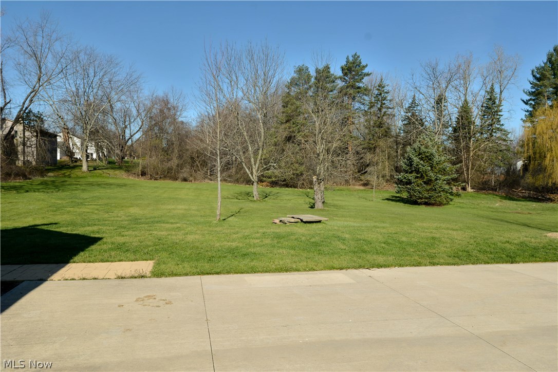 3482 Lander Road Cleveland, OH 44124 - Photo 18 of 20
