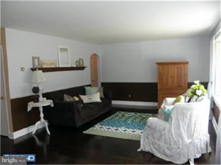 315 Hamilton Road Glassboro, NJ 08028 - Photo 5 of 23