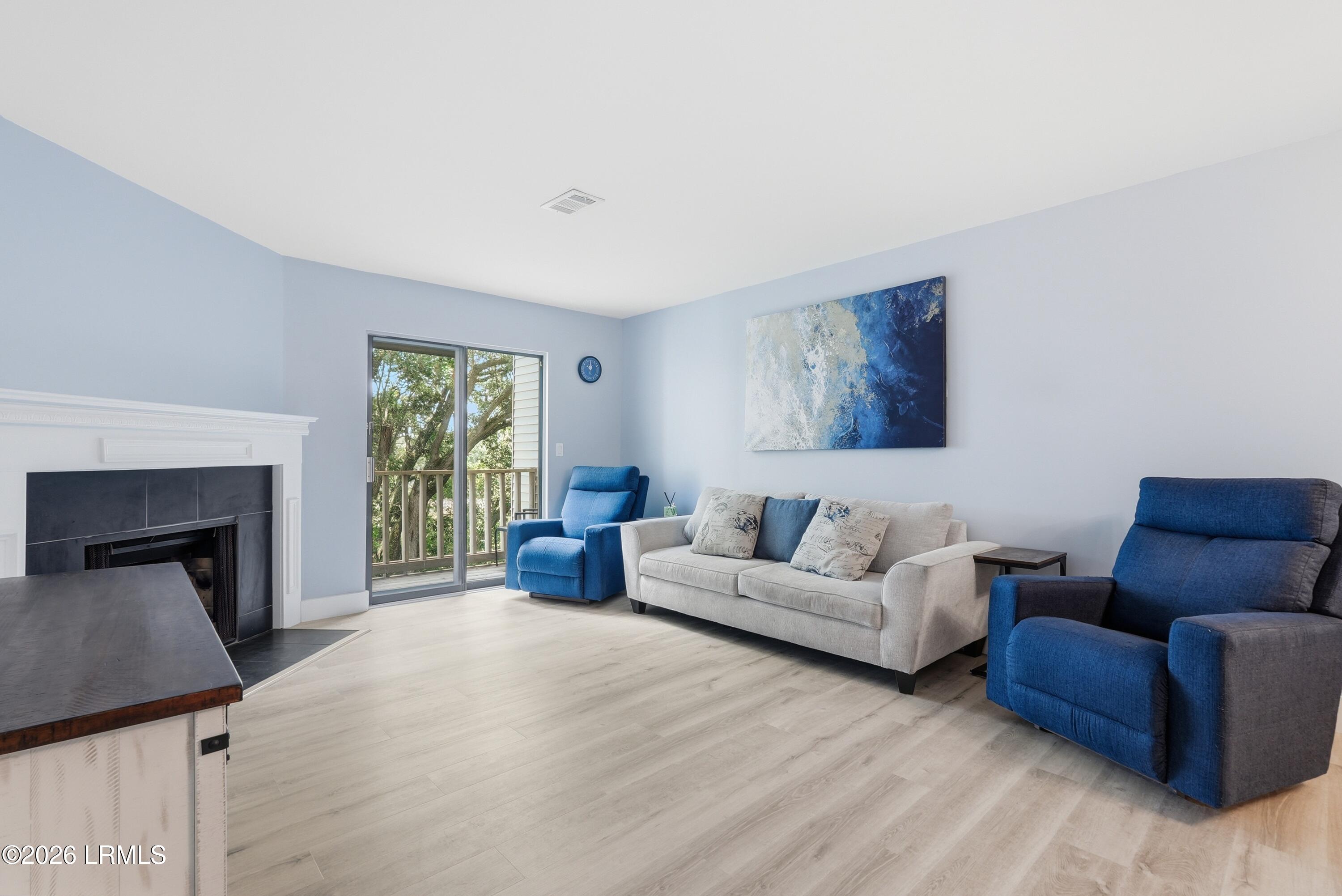 156 Dillon Road, Unit 225 Hilton Head Island, SC 29926 - Photo 6 of 31 14_dsc02524