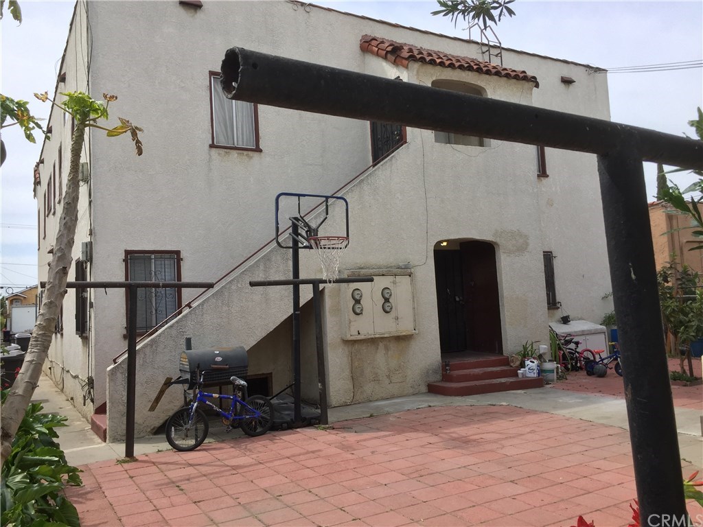 2364 Lime Avenue Long Beach, CA 90806 - Photo 18 of 56