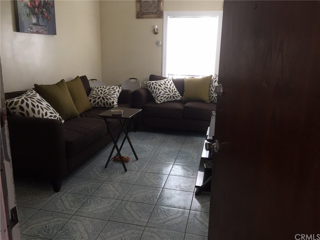 2364 Lime Avenue Long Beach, CA 90806 - Photo 23 of 56