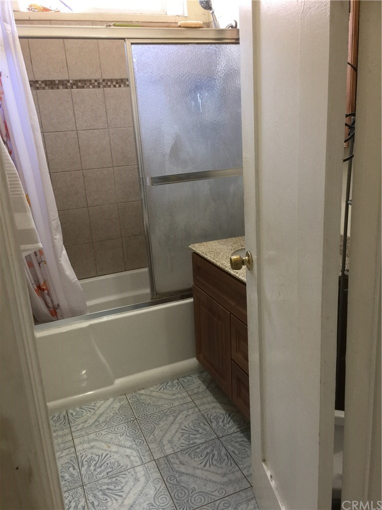 2364 Lime Avenue Long Beach, CA 90806 - Photo 40 of 56