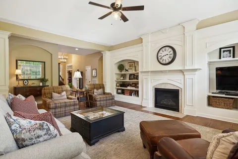 $1,225,000 | 104 Mealer Street, Franklin, TN 37067