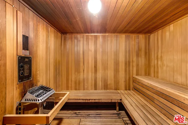 $1,450,000 | 2122 Century Park Lane, Unit 314, Los Angeles, CA 90067