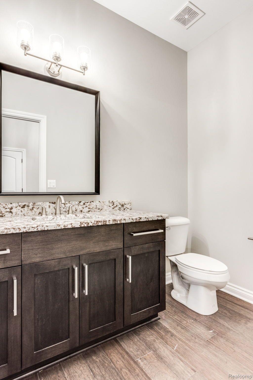 2890 Harrington Road Rochester, MI 48307 - Photo 36 of 50 Gallery Image 36