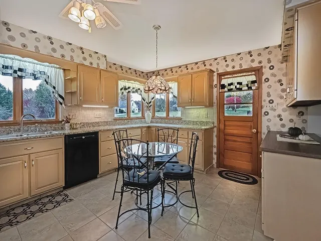 $395,000 | 625 Rose Street, Apollo, PA 15613