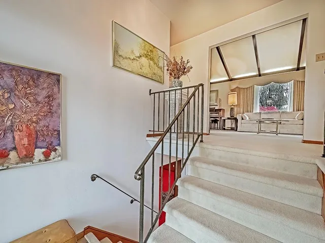 $395,000 | 625 Rose Street, Apollo, PA 15613