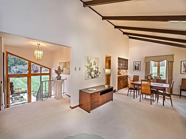 $395,000 | 625 Rose Street, Apollo, PA 15613