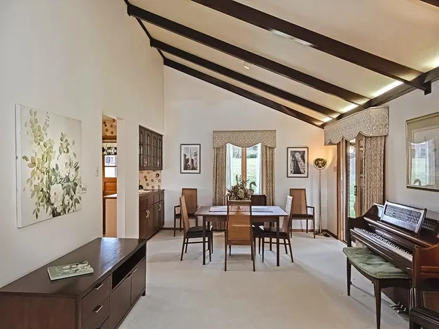 $395,000 | 625 Rose Street, Apollo, PA 15613