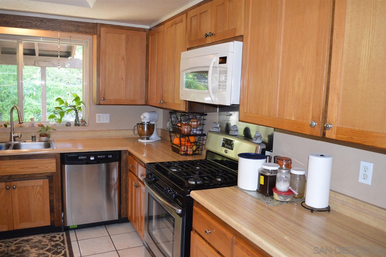 14915 Woods Valley Road Valley Center, CA 92082 - Photo 11 of 25 Gallery Image 11