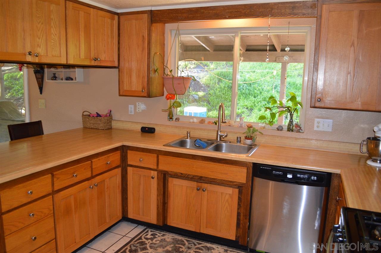 14915 Woods Valley Road Valley Center, CA 92082 - Photo 12 of 25 Gallery Image 12