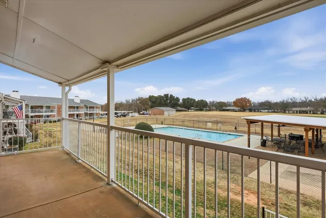 $190,000 | 8511 Westover Court, Unit 238, Granbury, TX 76049