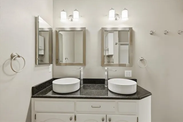 $190,000 | 8511 Westover Court, Unit 238, Granbury, TX 76049