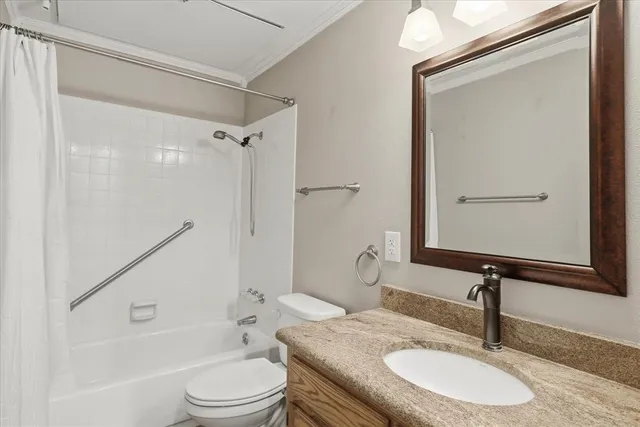 $190,000 | 8511 Westover Court, Unit 238, Granbury, TX 76049