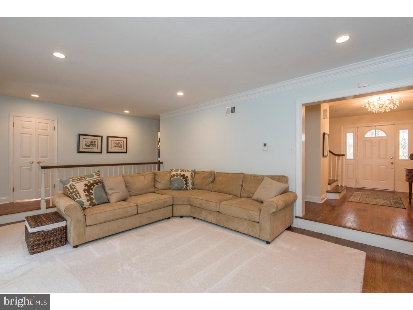8 Rebel Road Wayne, PA 19087 - Photo 5 of 25 Living Room