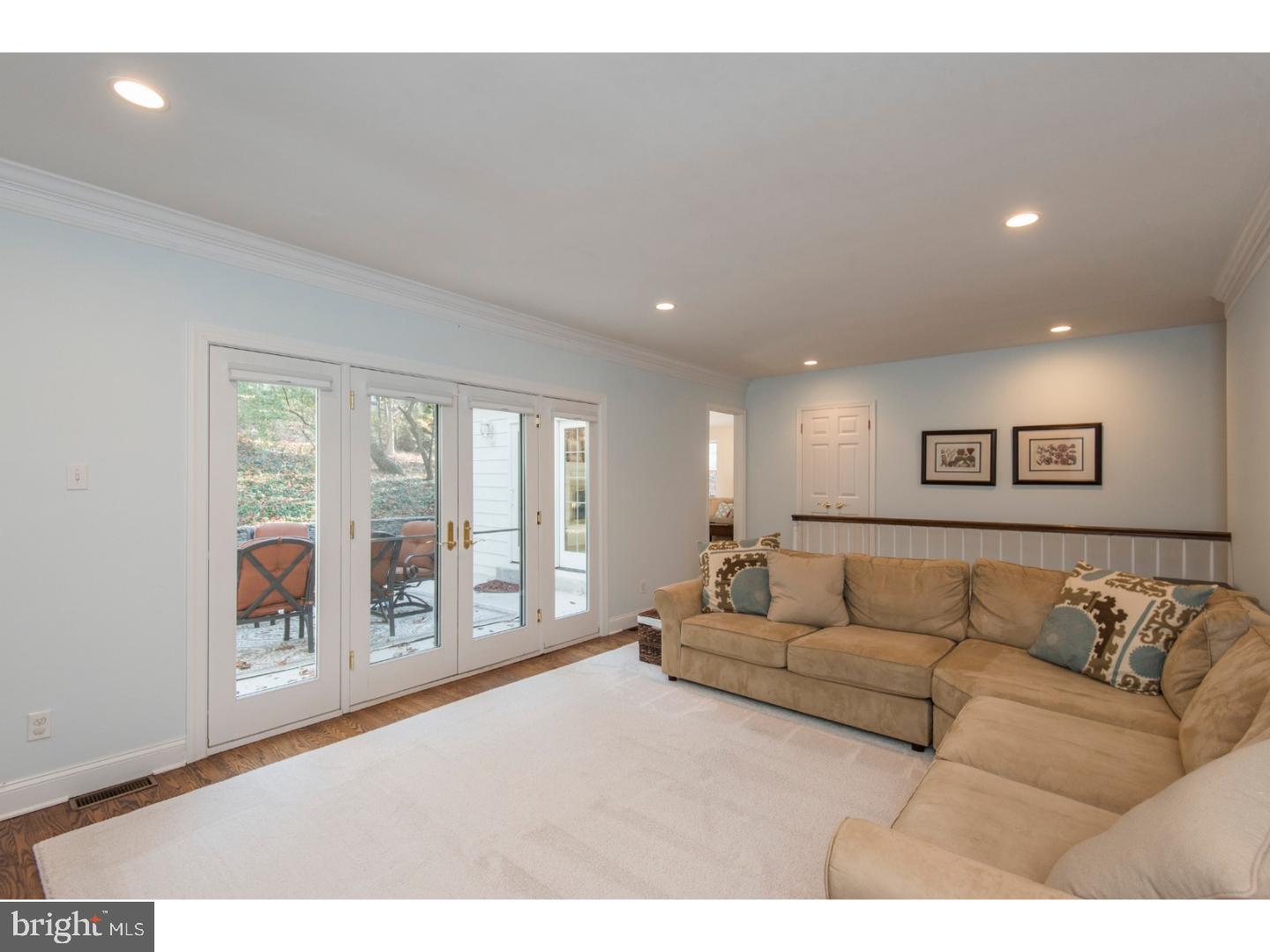 8 Rebel Road Wayne, PA 19087 - Photo 6 of 25 Living Room