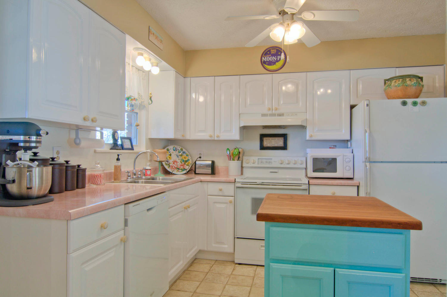 501 Cooper Road Strawberry Plains, TN 37871 - Photo 11 of 34 501 Cooper Rd Strawberry-large-011-12-Ki