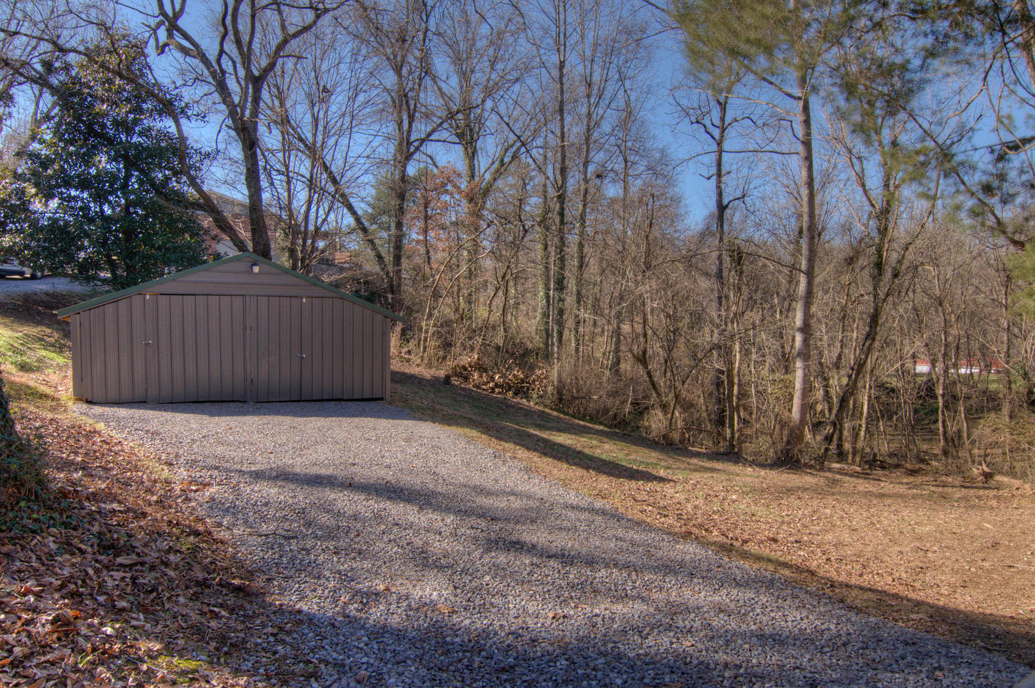 501 Cooper Road Strawberry Plains, TN 37871 - Photo 33 of 34 501 Cooper Rd Strawberry-large-033-6-Sto