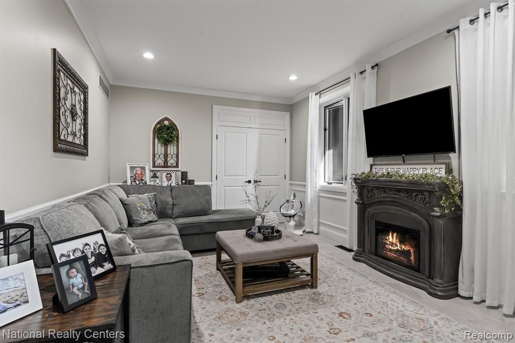 65339 Romeo Plank Road Ray, MI 48096 - Photo 19 of 90 Gallery Image 19
