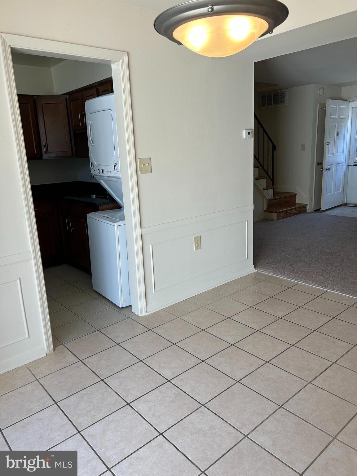 1600 Ruxton Road, Unit B4 Baltimore, MD 21204 - Photo 5 of 21 a bathroom with a sink and a mirror