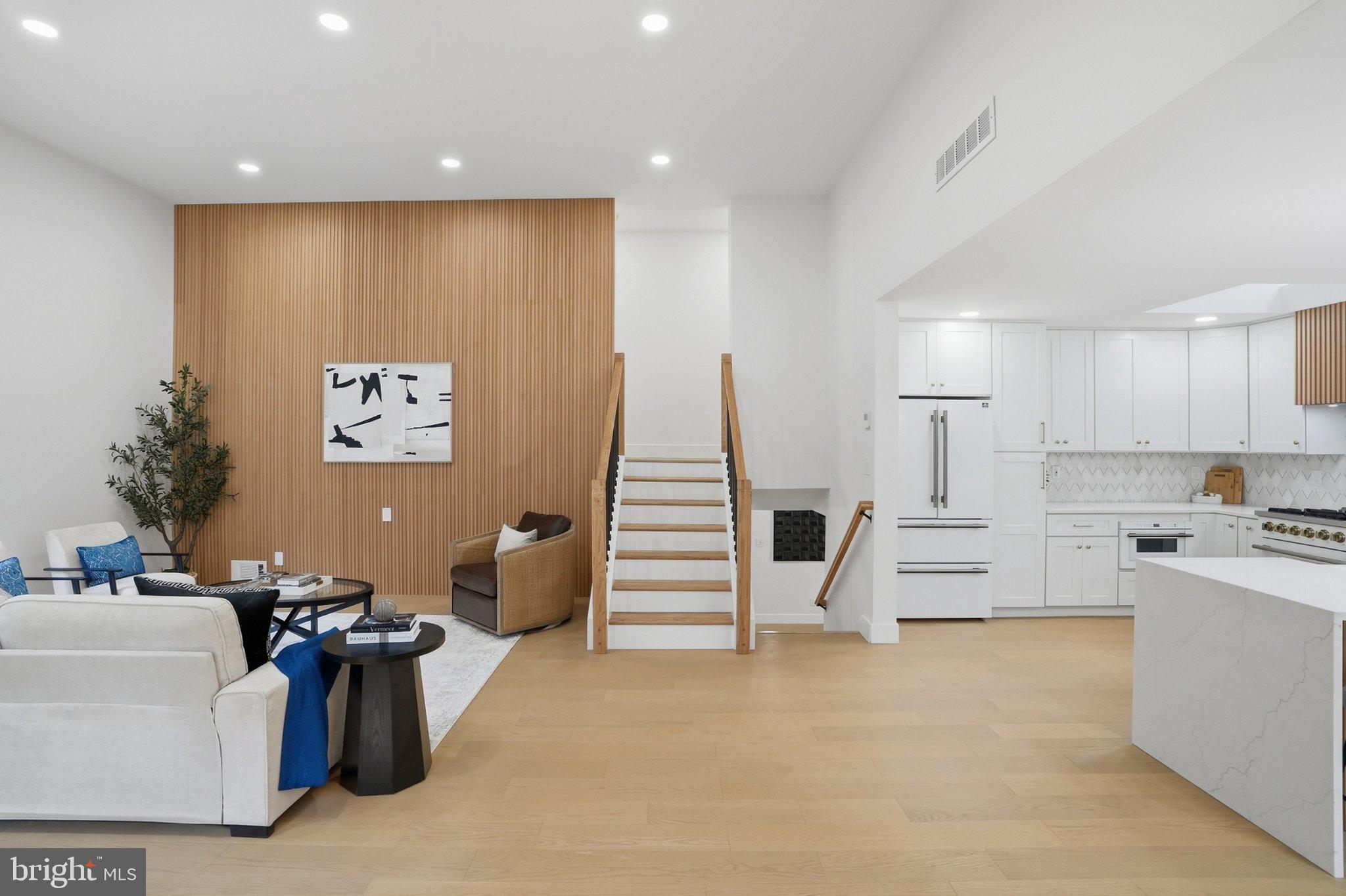 6404 West Halbert Road Bethesda, MD 20817 - Photo 6 of 58 Gallery Image 6