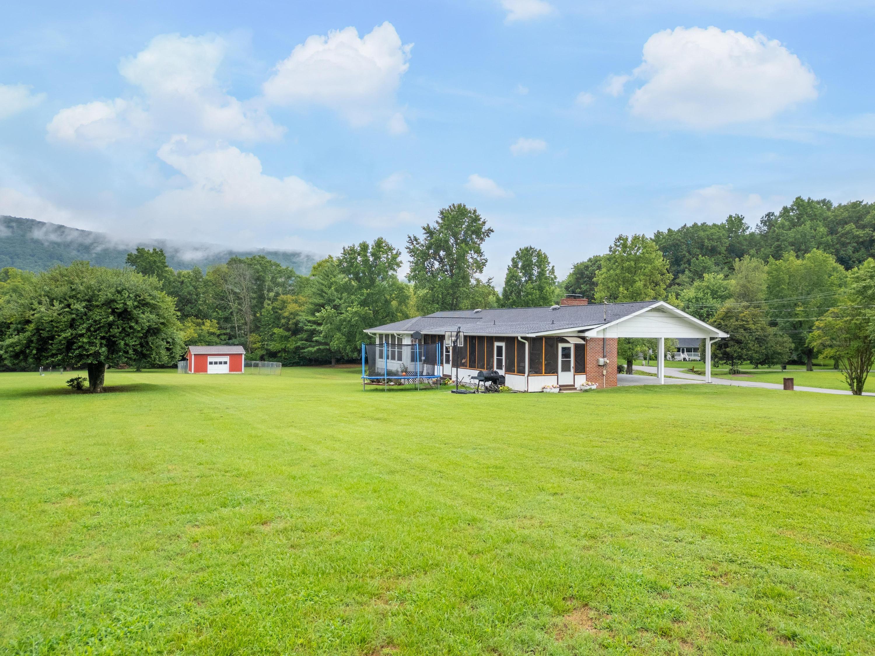 10219 Miller Road Soddy Daisy, TN 37379 - Photo 26 of 35 2024_07_July_10219_Miller_Rd_0005