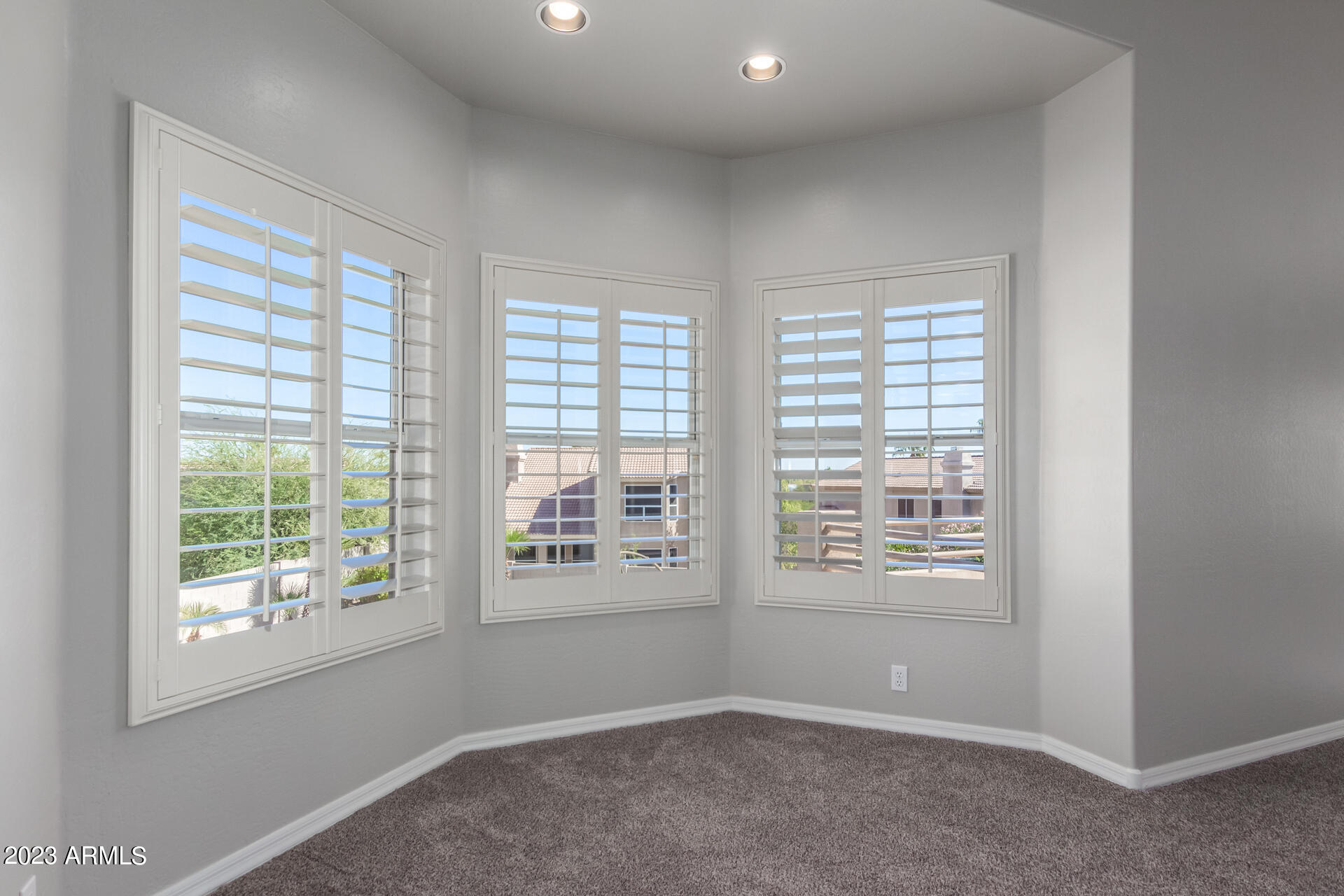 3160 East Desert Willow Road Phoenix, AZ 85048 - Photo 34 of 77 Alcove Master Suit