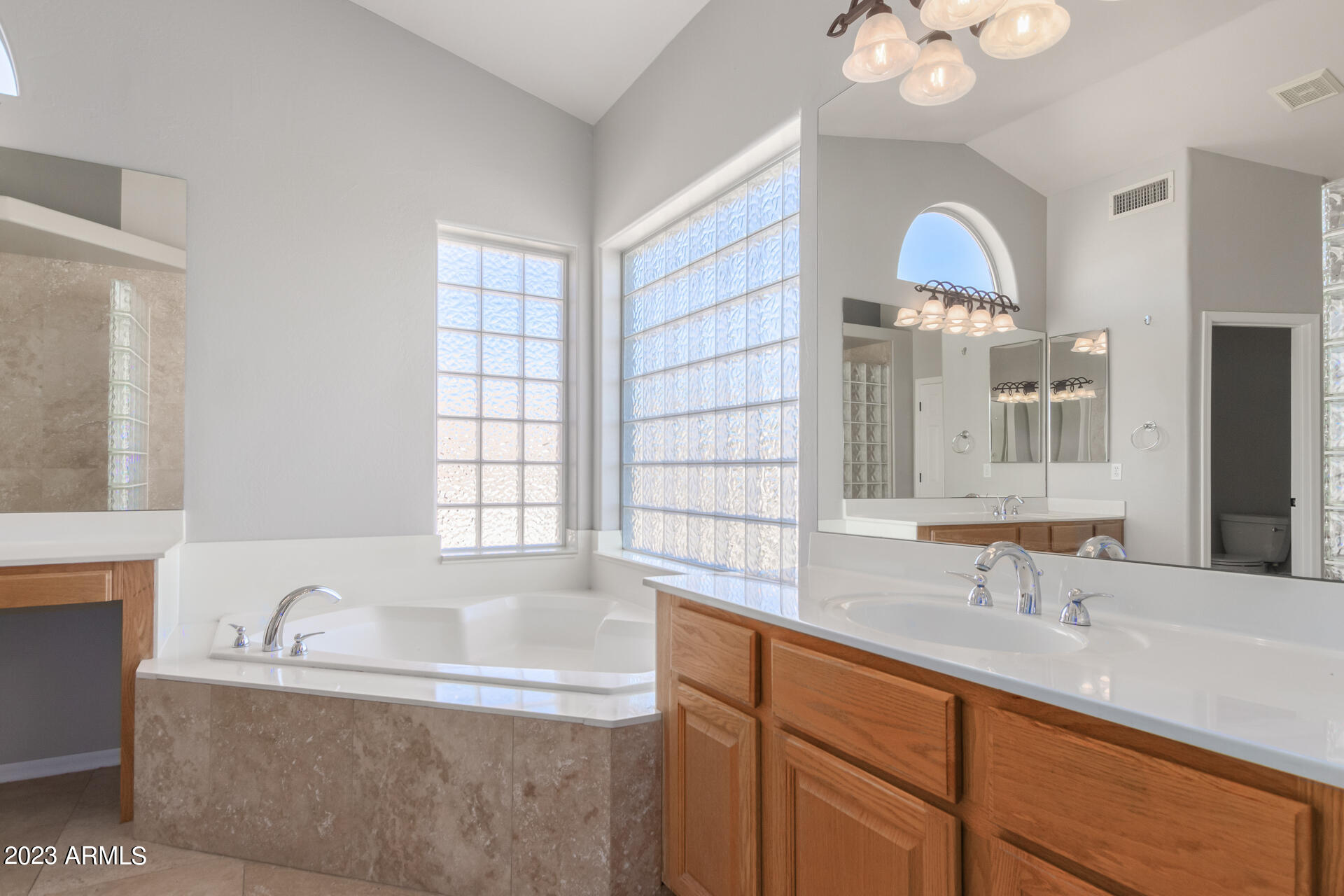 3160 East Desert Willow Road Phoenix, AZ 85048 - Photo 36 of 77 Master Bathroom